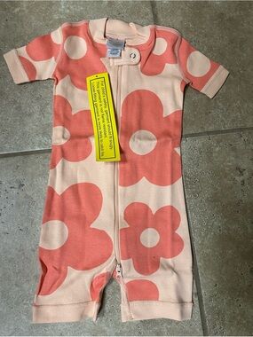 Hanna Andersson Peach and Coral Floral Zip One-Piece
